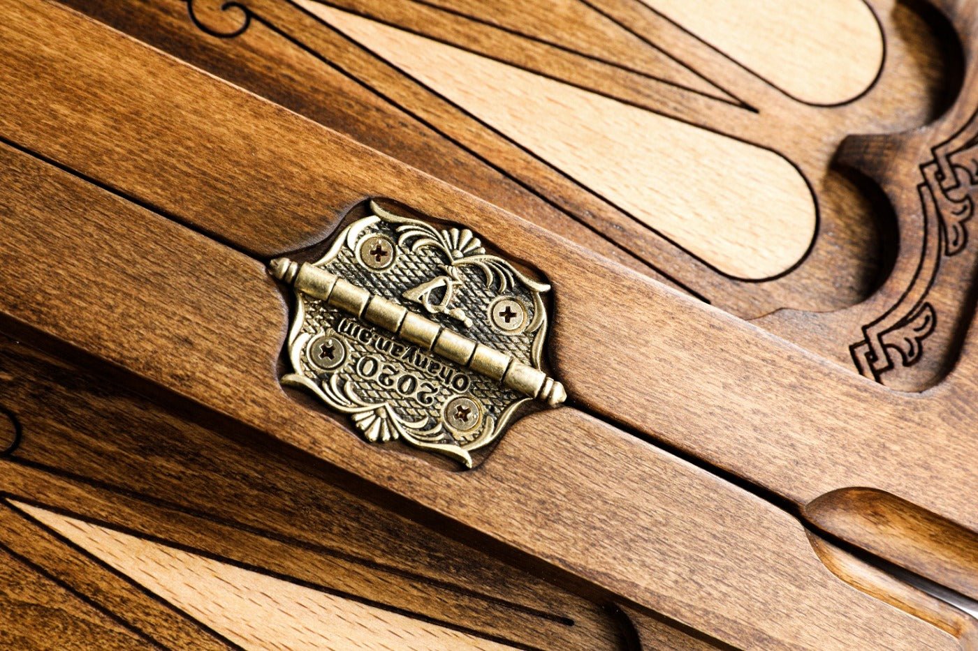 Backgammon Board - Argentina Coat of Arms Wooden Design - Unumperfectus