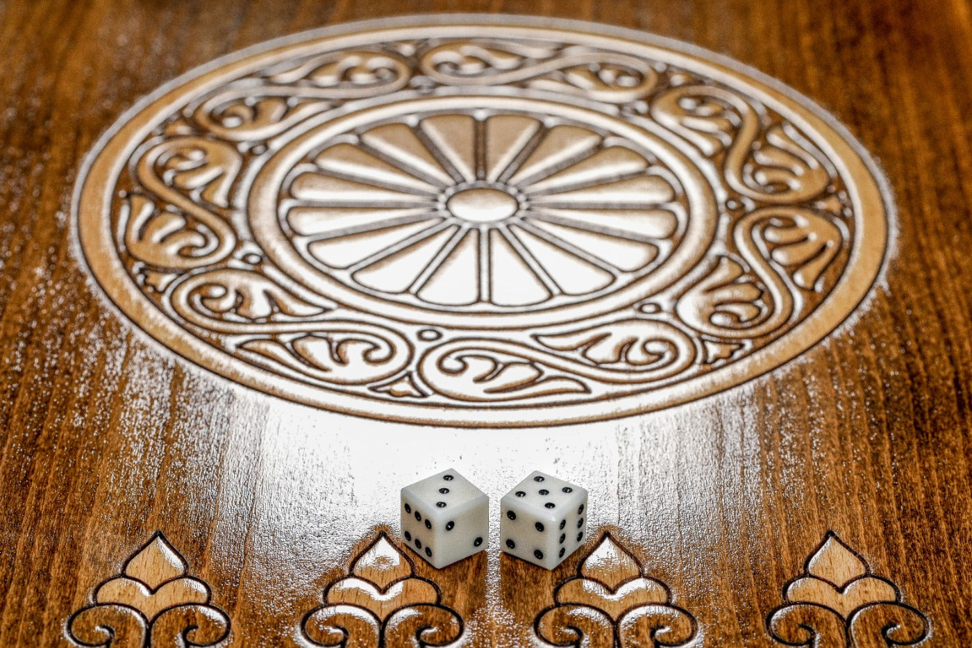 Backgammon Board - Coat of Arms of Armenia - Unumperfectus