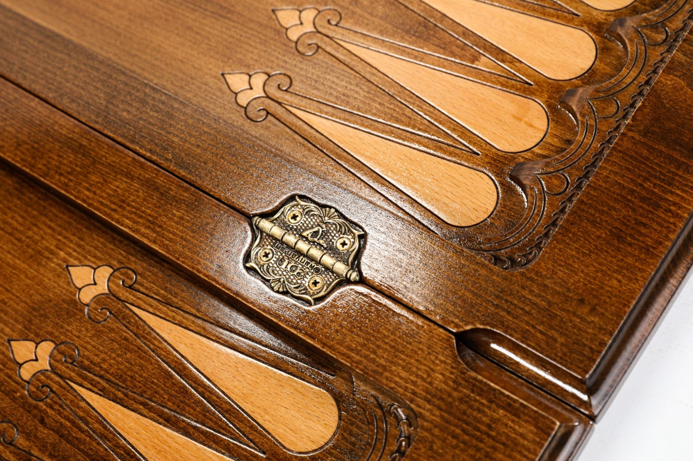 Backgammon Board - Khor Virap Monastery - Unumperfectus