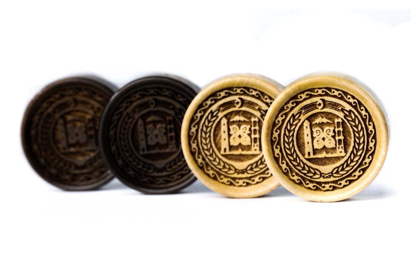 Backgammon Board - Chechen Republic Coat of Arms Wooden Design - Unumperfectus