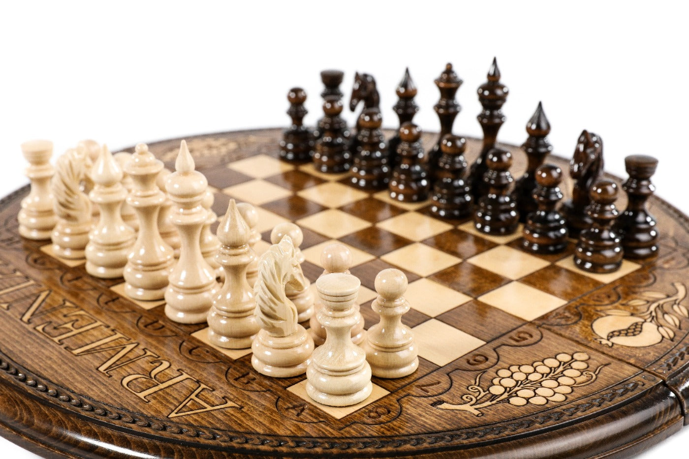 Circular Chess Set with ARMENIA Engraving – Wooden Chess Board - Unumperfectus