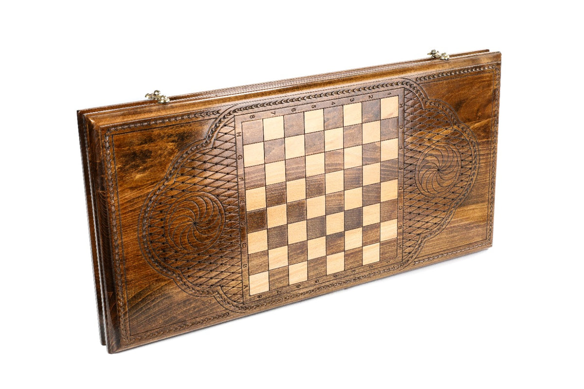 Back cover of the David of Sassoun backgammon set: chequerboard of pale and dark squares inside the lattice cartouche