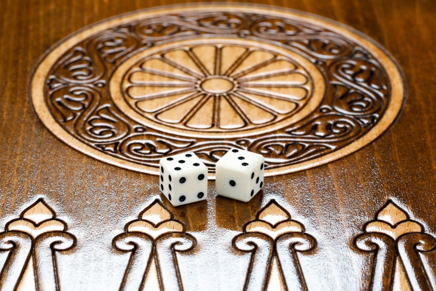 Backgammon Board - Coat of Arms of Armenia - Unumperfectus