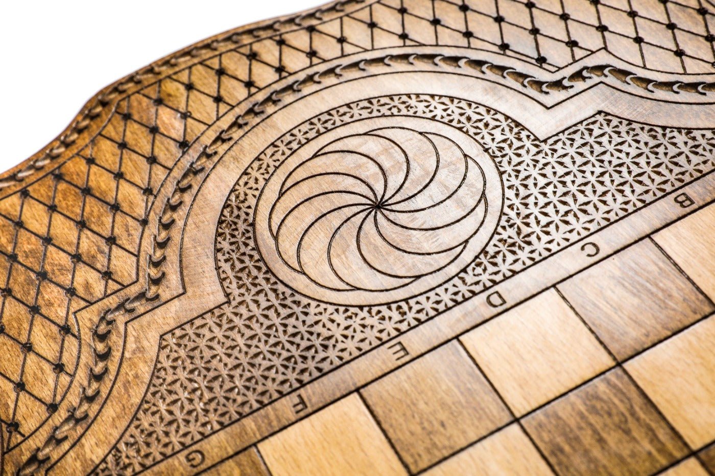 Backgammon Board - Deer Spirit Wooden Design - Unumperfectus