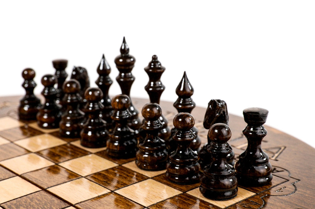 Circular Chess Set with ARMENIA Engraving – Wooden Chess Board - Unumperfectus