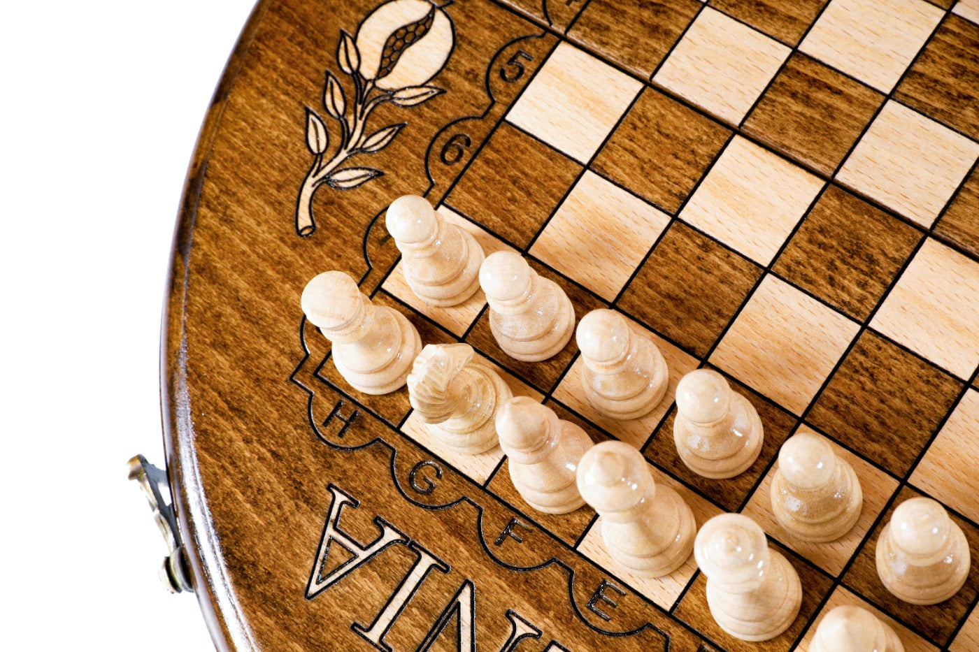 Circular Chess Set with ARMENIA Engraving – Wooden Chess Board - Unumperfectus