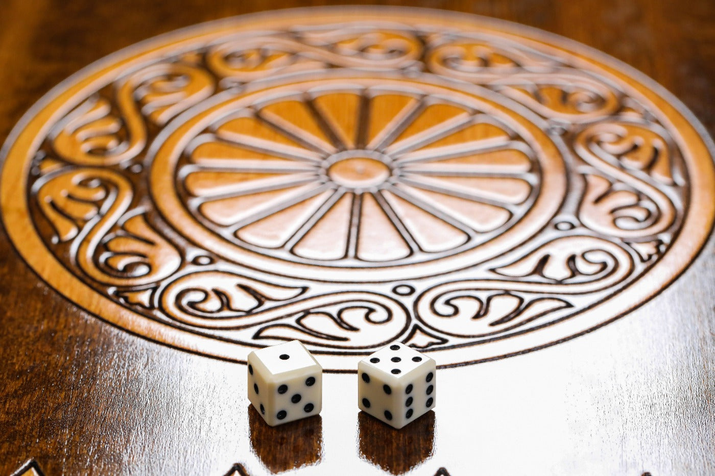 Backgammon Board - Georgia Coat of Arms Wooden Design - Unumperfectus