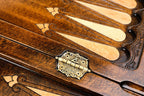 Georgia Coat of Arms Design backgammon board - detail of the wood grain and finish