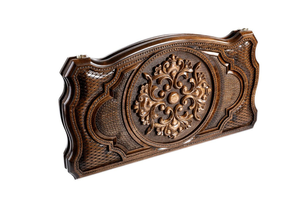 Backgammon Board - Ornamental Wooden Design - Unumperfectus