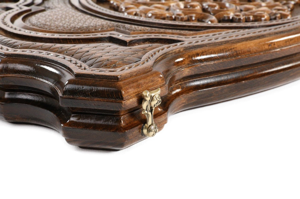 Backgammon Board - Ornamental Wooden Design - Unumperfectus