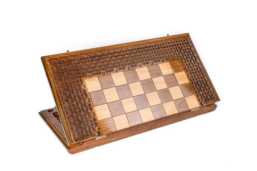 Classic Carved Chess Set & Backgammon Board 23.6" | 60 cm - Unumperfectus