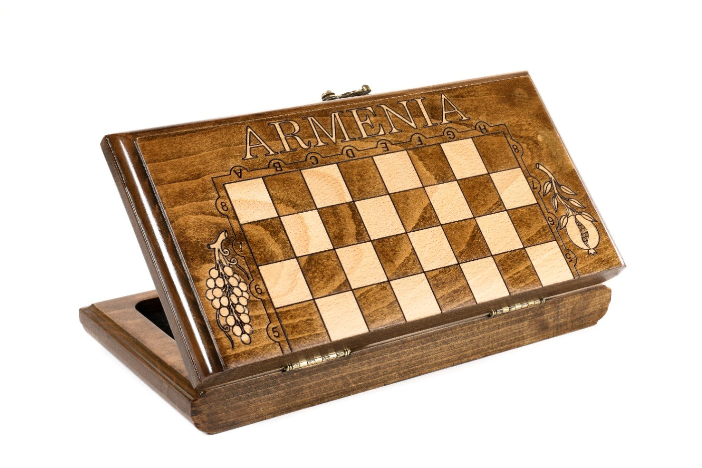 Classic Chess Set with ARMENIA Engraved and Grape Design - Unumperfectus