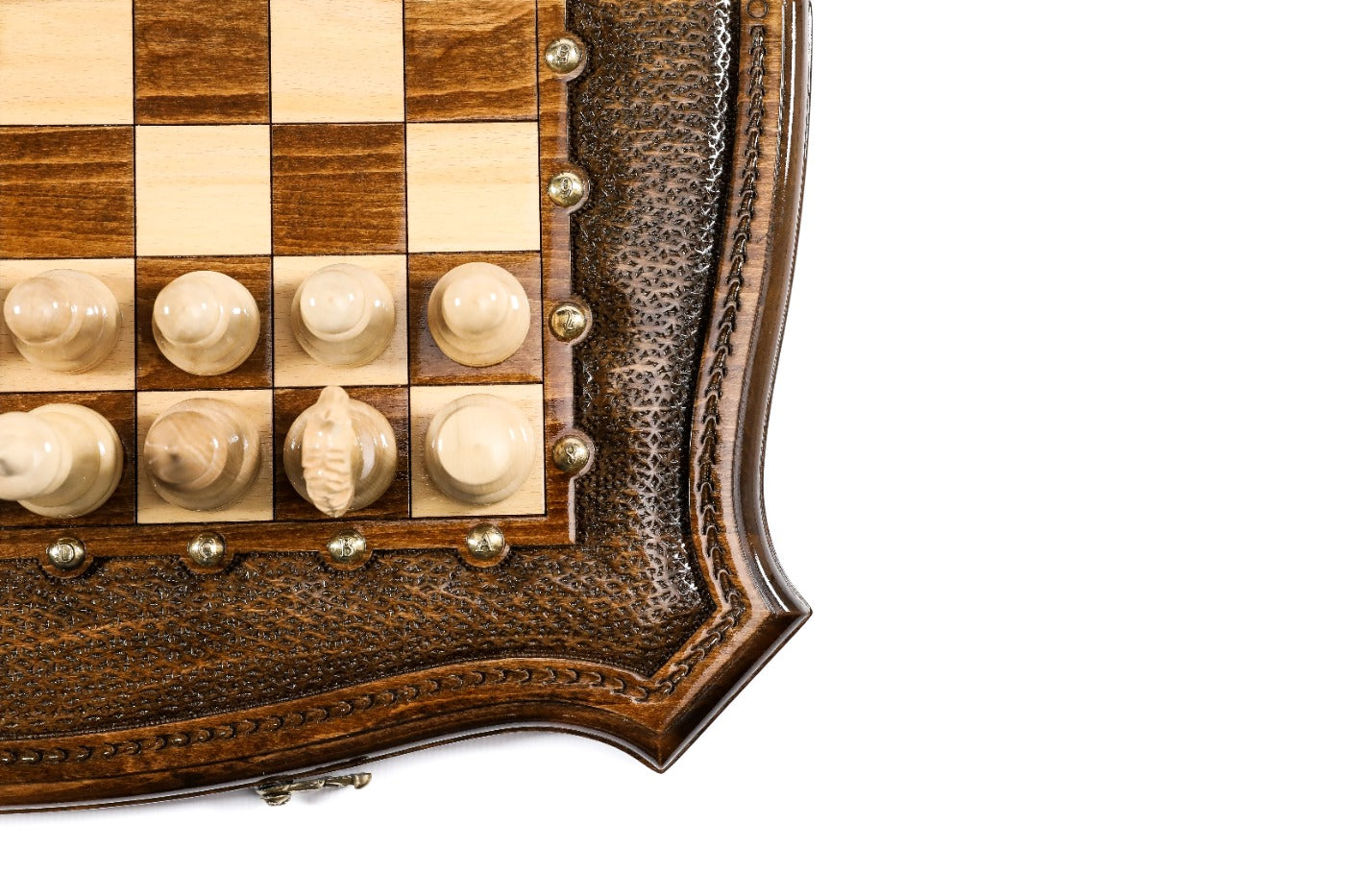 Contour Outline Chess Set with Bronze Details – Carved Wooden Chess Set - Unumperfectus