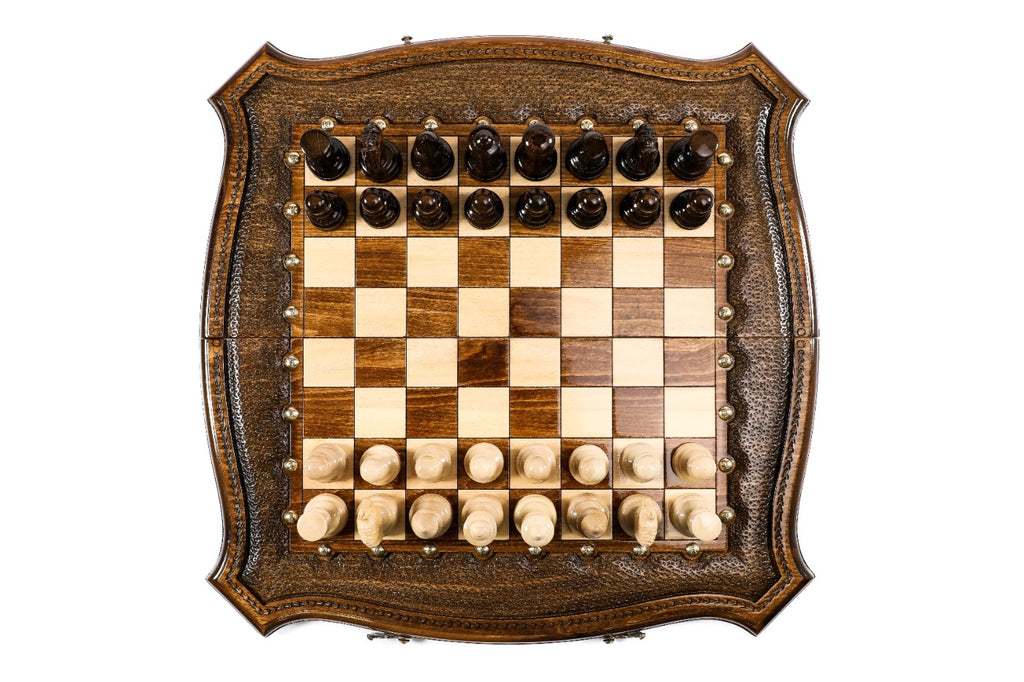 Contour Outline Chess Set with Bronze Details – Carved Wooden Chess Set - Unumperfectus