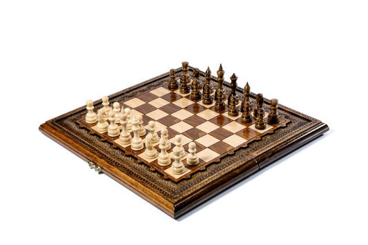 Classic Carved Chess Set – Wooden Chess Set 15.6"