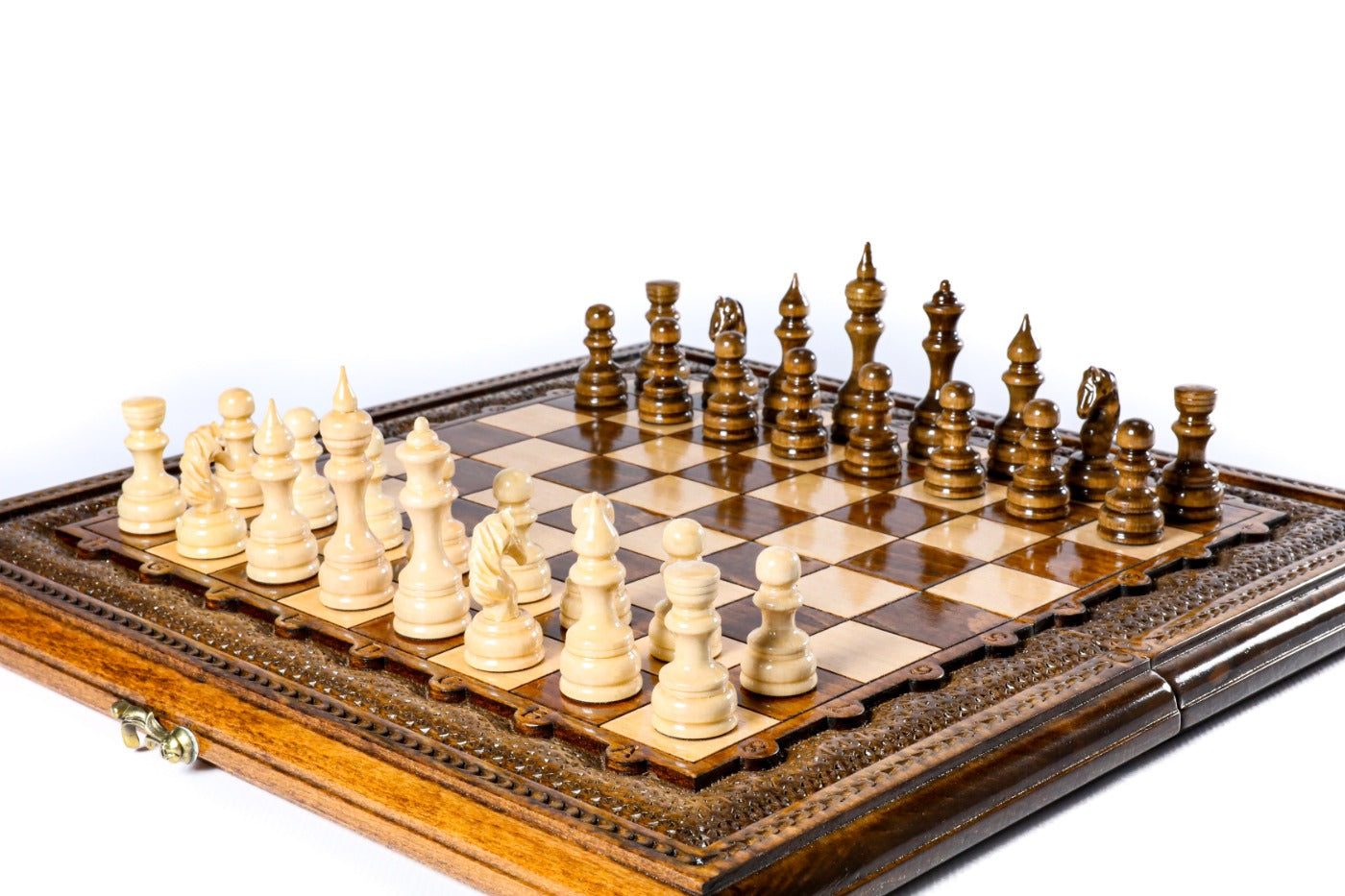 Classic Carved Chess Set – Wooden Chess Set 15.6" - Unumperfectus