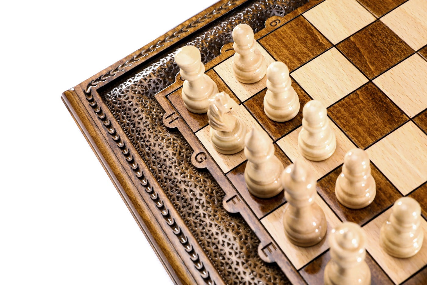 Classic Carved Chess Set – Wooden Chess Set 15.6" - Unumperfectus