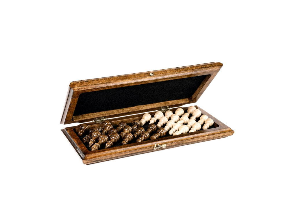 Classic Carved Chess Set – Wooden Chess Set 15.6" - Unumperfectus
