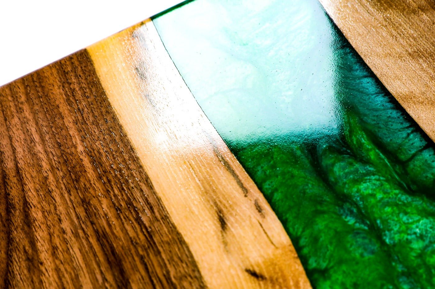 Backgammon Board - River Epoxy Two-Sided - Unumperfectus