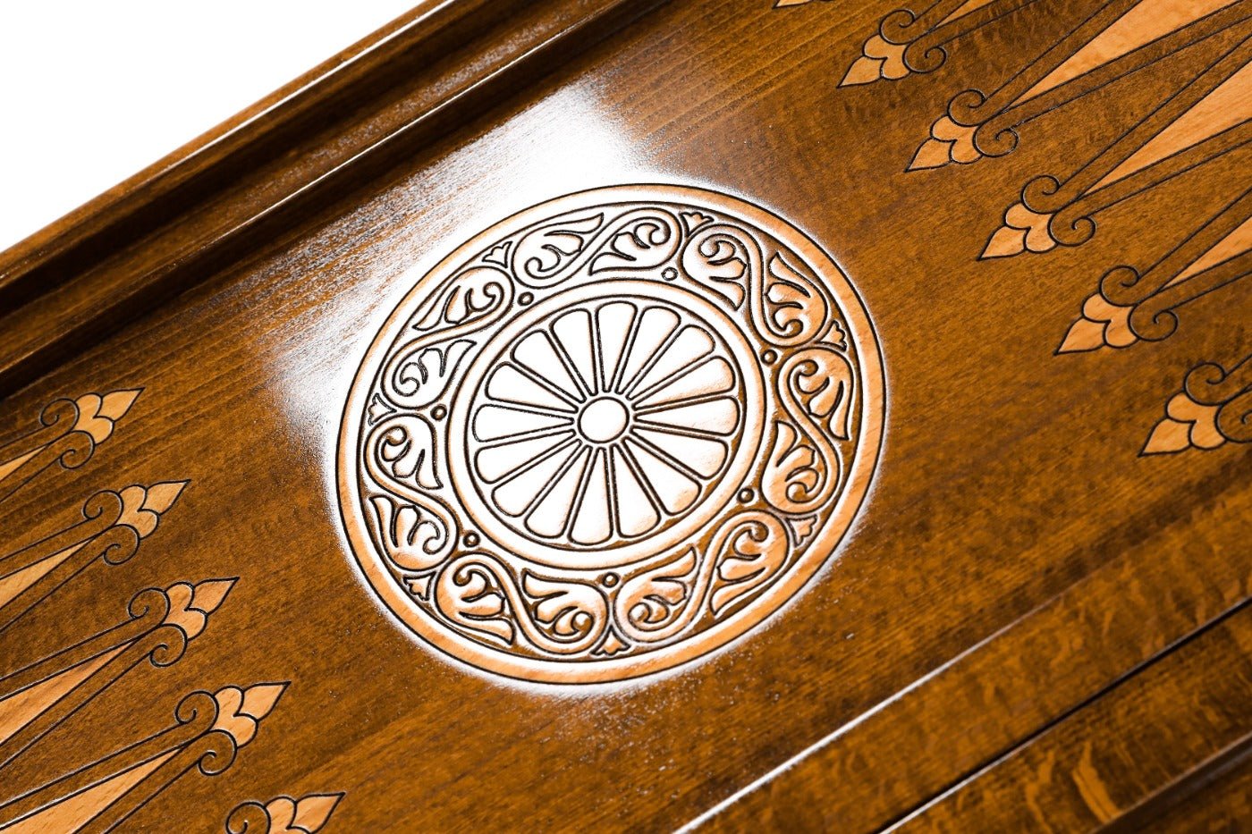 Backgammon Board - Pomegranate & Grapes - Unumperfectus