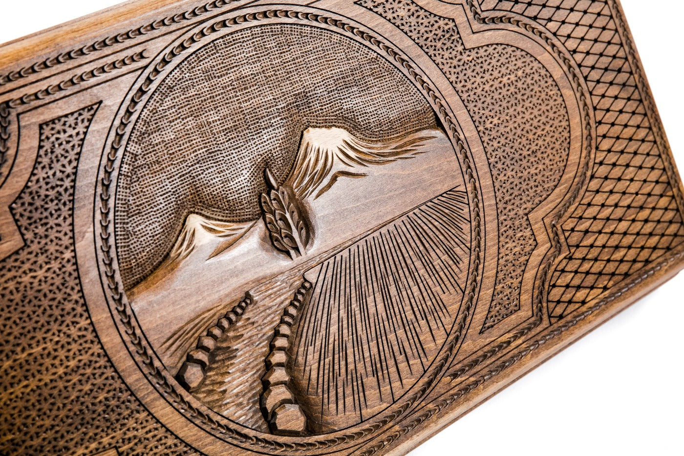 The interior view of the open Hrachya Ohanyan Ararat set highlighting the smooth wood finish and professional pips.