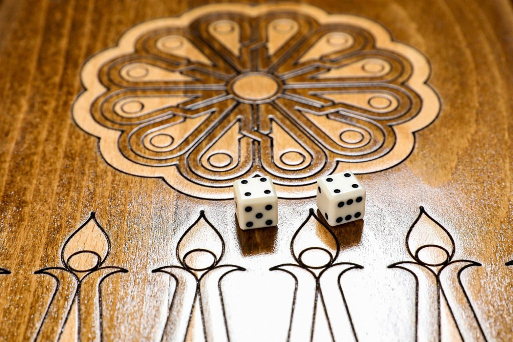 Wooden Backgammon Board Ornamental Classic 19.7" | 50 cm - Unumperfectus