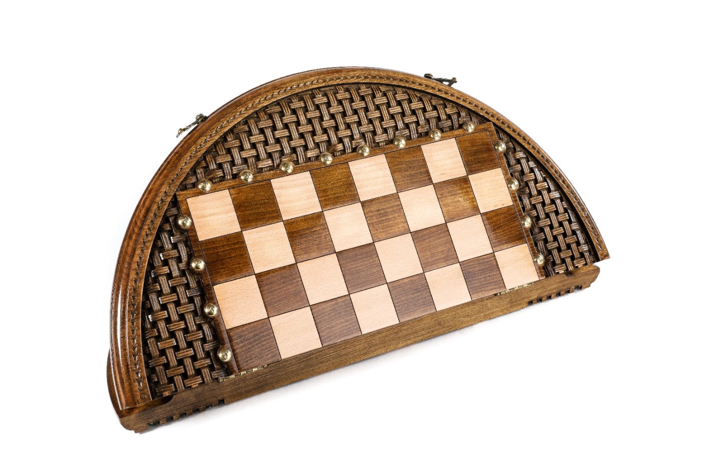 Round Chess Set Carved with Ornamental Pattern and Bronze Details - Unumperfectus