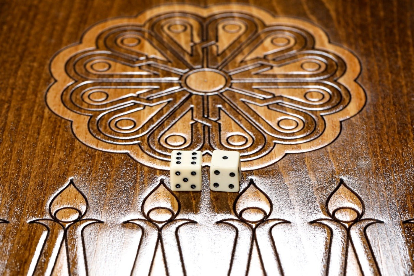 Ararat Wooden Backgammon Board Classic 19.7" | 50 cm - Unumperfectus
