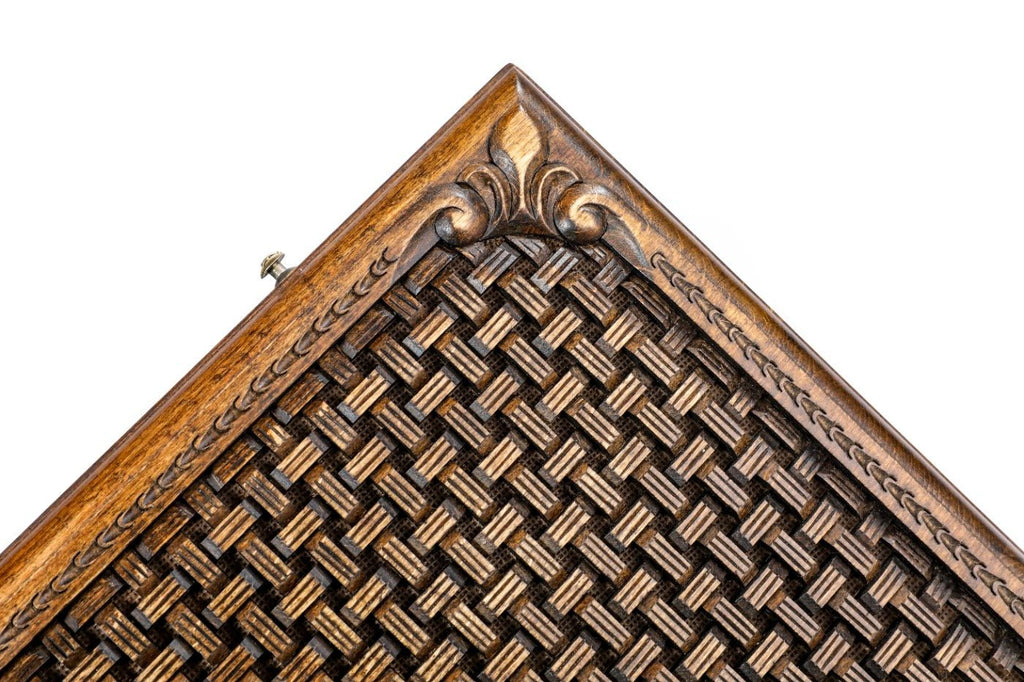 Backgammon Board - Ornamental Bas-Relief Design - Unumperfectus