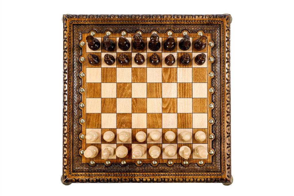 Luxury Chess Set with Bronze Legs Wooden Board - Unumperfectus