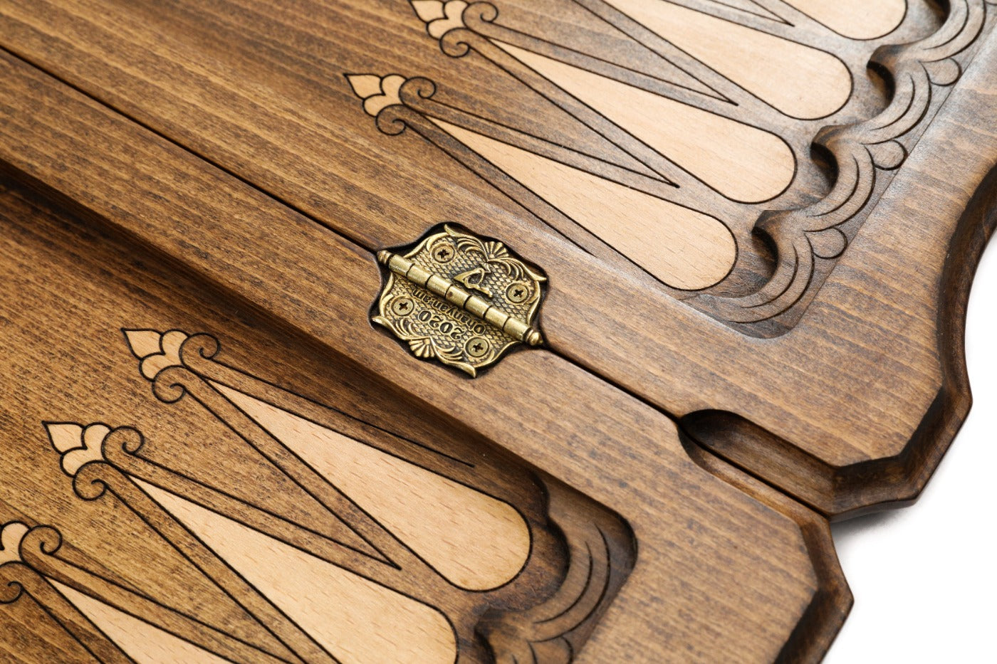 Backgammon Board - St. Hripsime Ornamental Motif & Mount Ararat - Unumperfectus