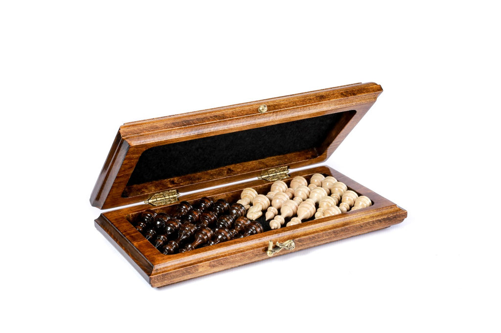 Wooden Chess Set with Ornaments – Classic Board - Unumperfectus