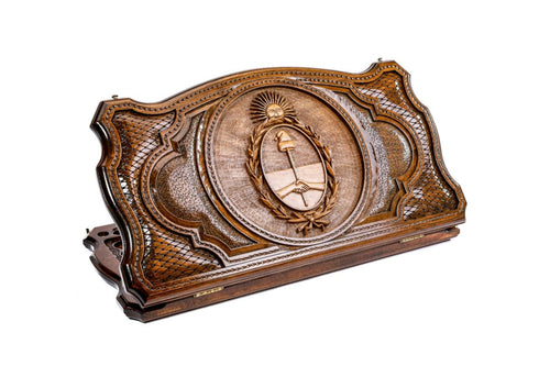 Luxury backgammon board with dual national heraldic artistic wooden engraving