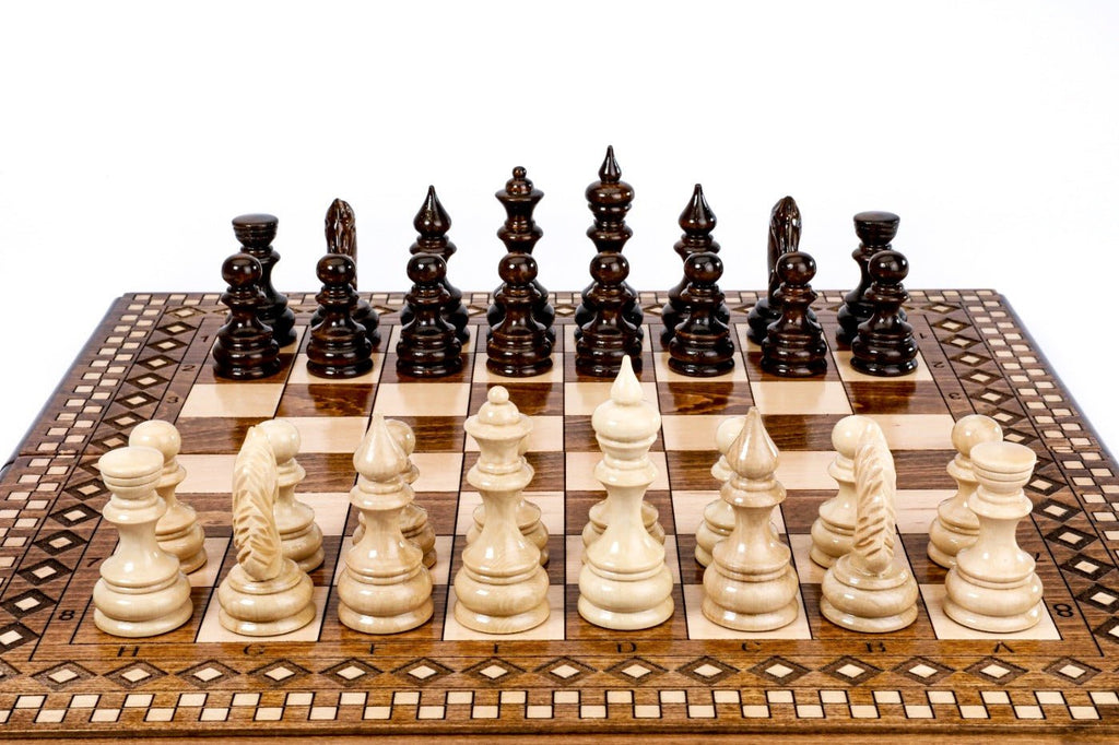 Wooden Chess Set & Backgammon With Carpet Pattern 50 cm | 19.7" - Unumperfectus