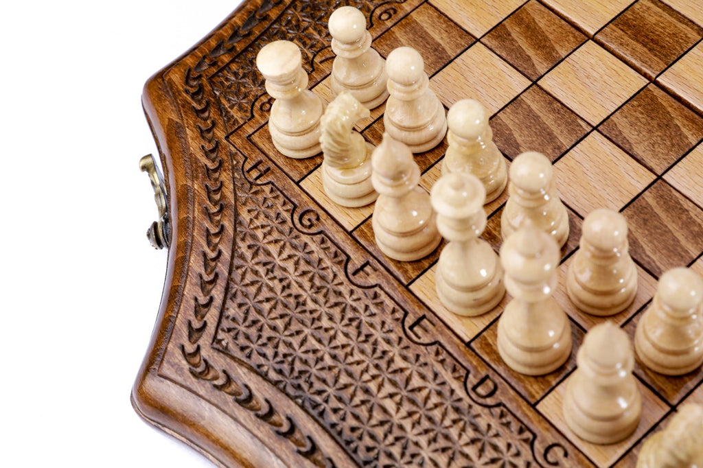 Star Shaped Chess Set – Wooden Geometric Chess Board - Unumperfectus