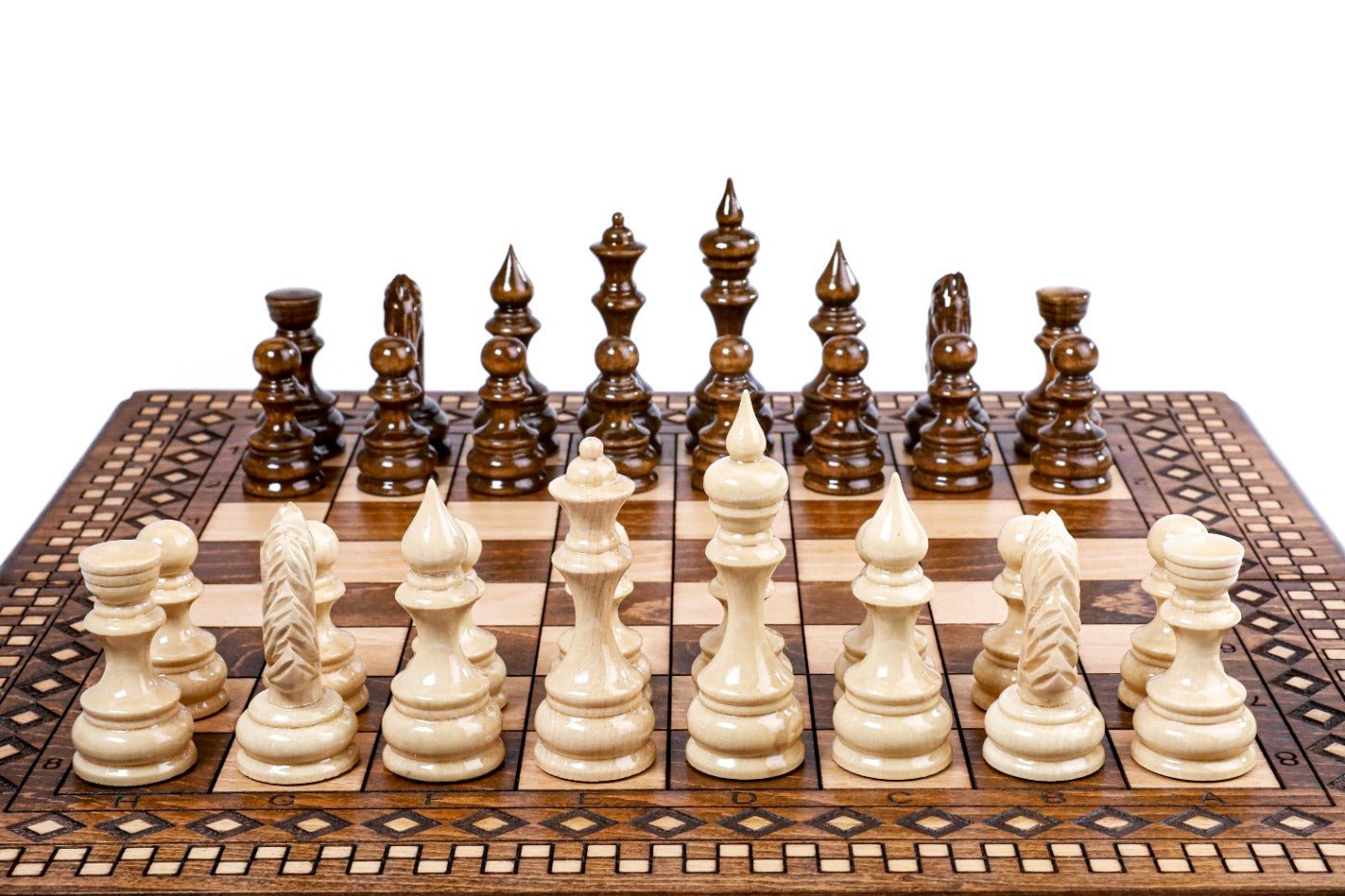 Wooden Chess Set & Backgammon With Classic Carpet Design 40 cm / 15.7" - Unumperfectus