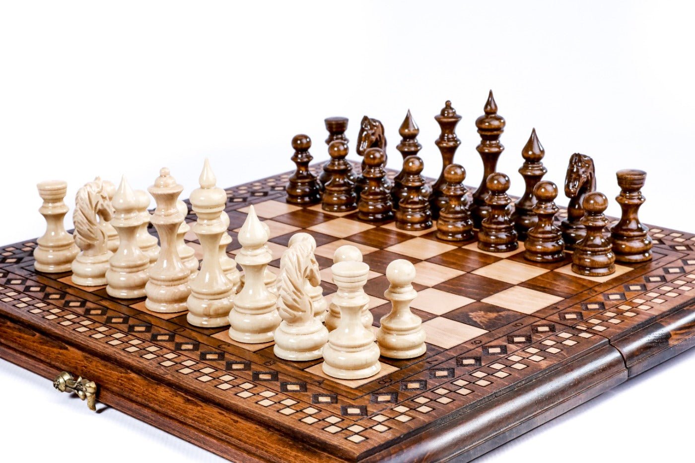 Handcrafted chess board with ornamental carpet style carving 2-in-1 set