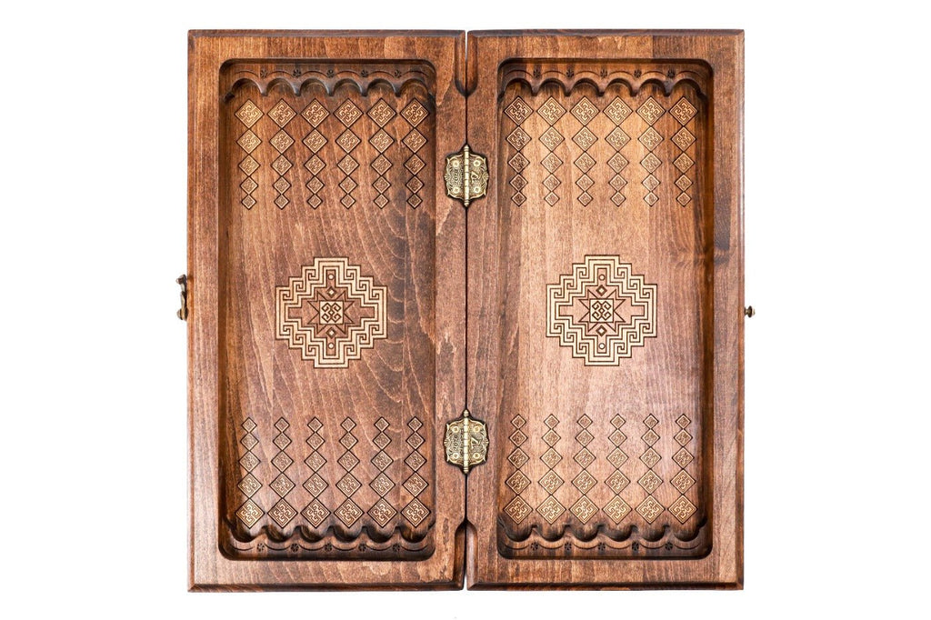 Wooden Chess Set & Backgammon With Classic Carpet Design 40 cm / 15.7" - Unumperfectus