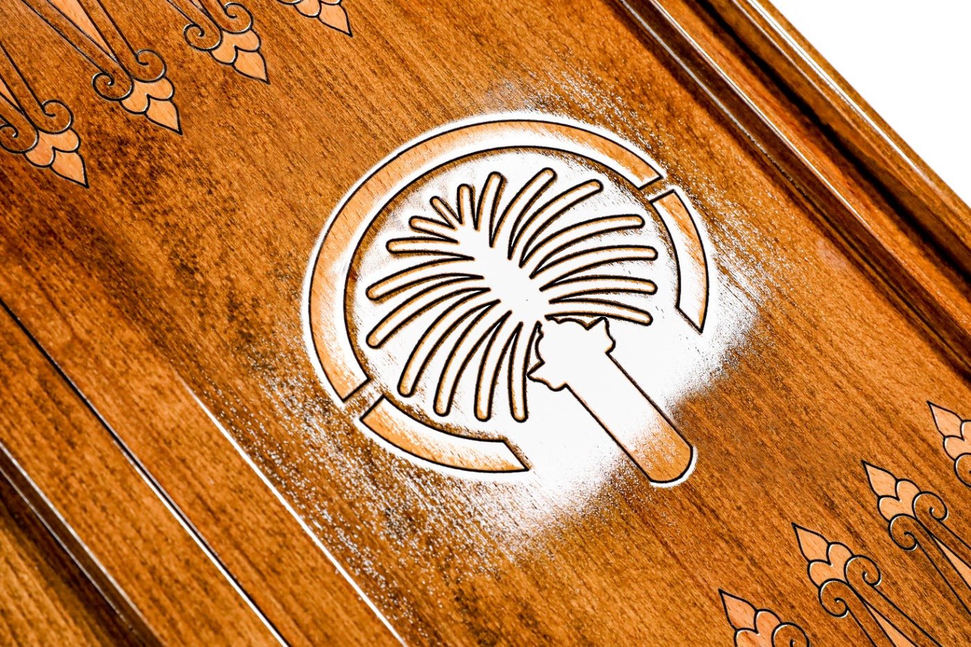 Backgammon Board - Burj Al Arab - Unumperfectus