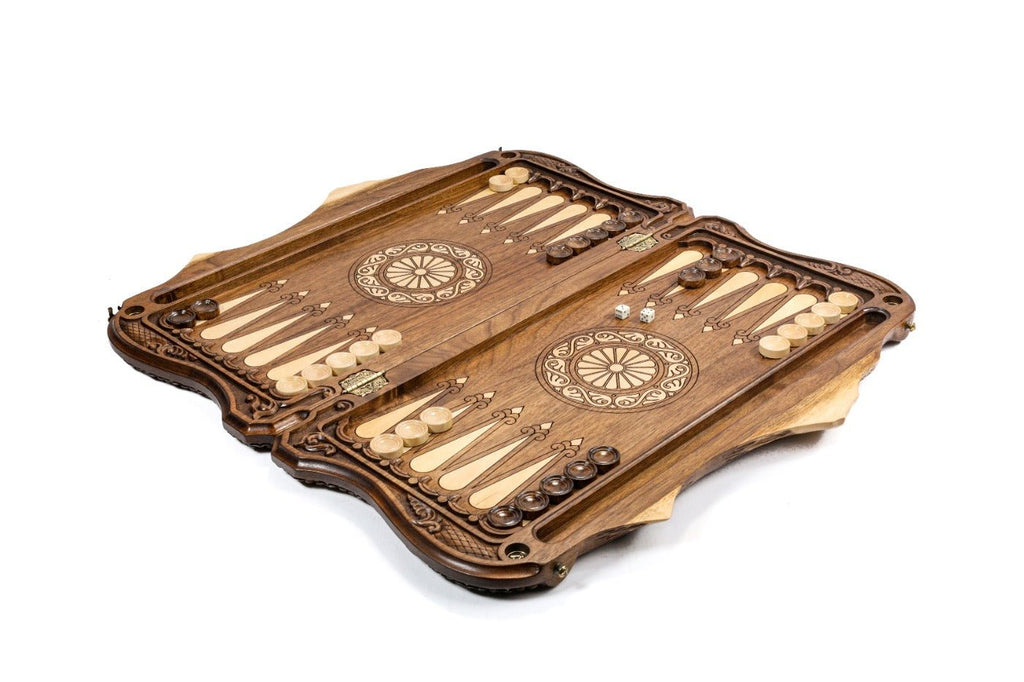 Interior view of the open board highlighting the mirror-polished playing field and precision pips.