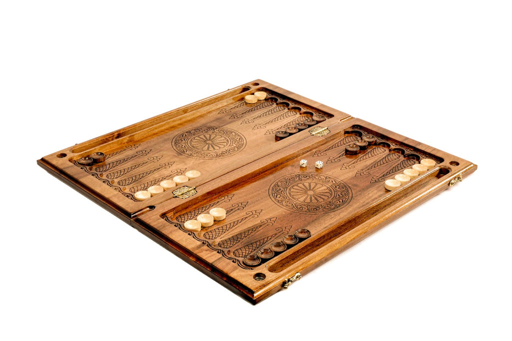 Close-up of the solid wood finish and precise traditional craftsmanship of the backgammon set.