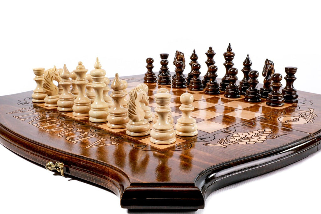 Handcrafted walnut wood chess board 2-in-1 set elegant classic design