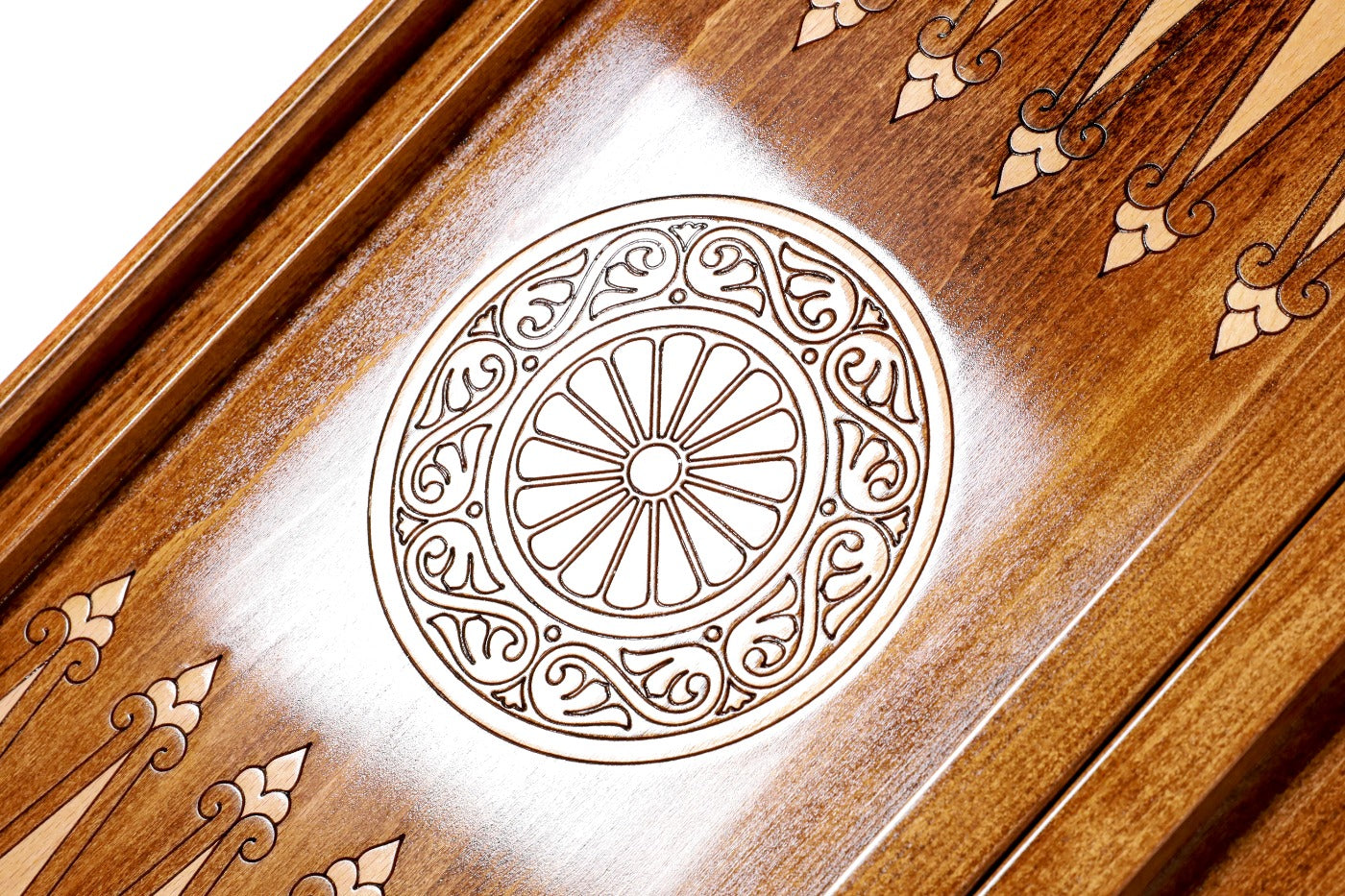 Backgammon Board - Ornamental Braid Pattern - Unumperfectus