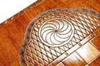 Eternity Classic backgammon board - detail of the wood grain and finish