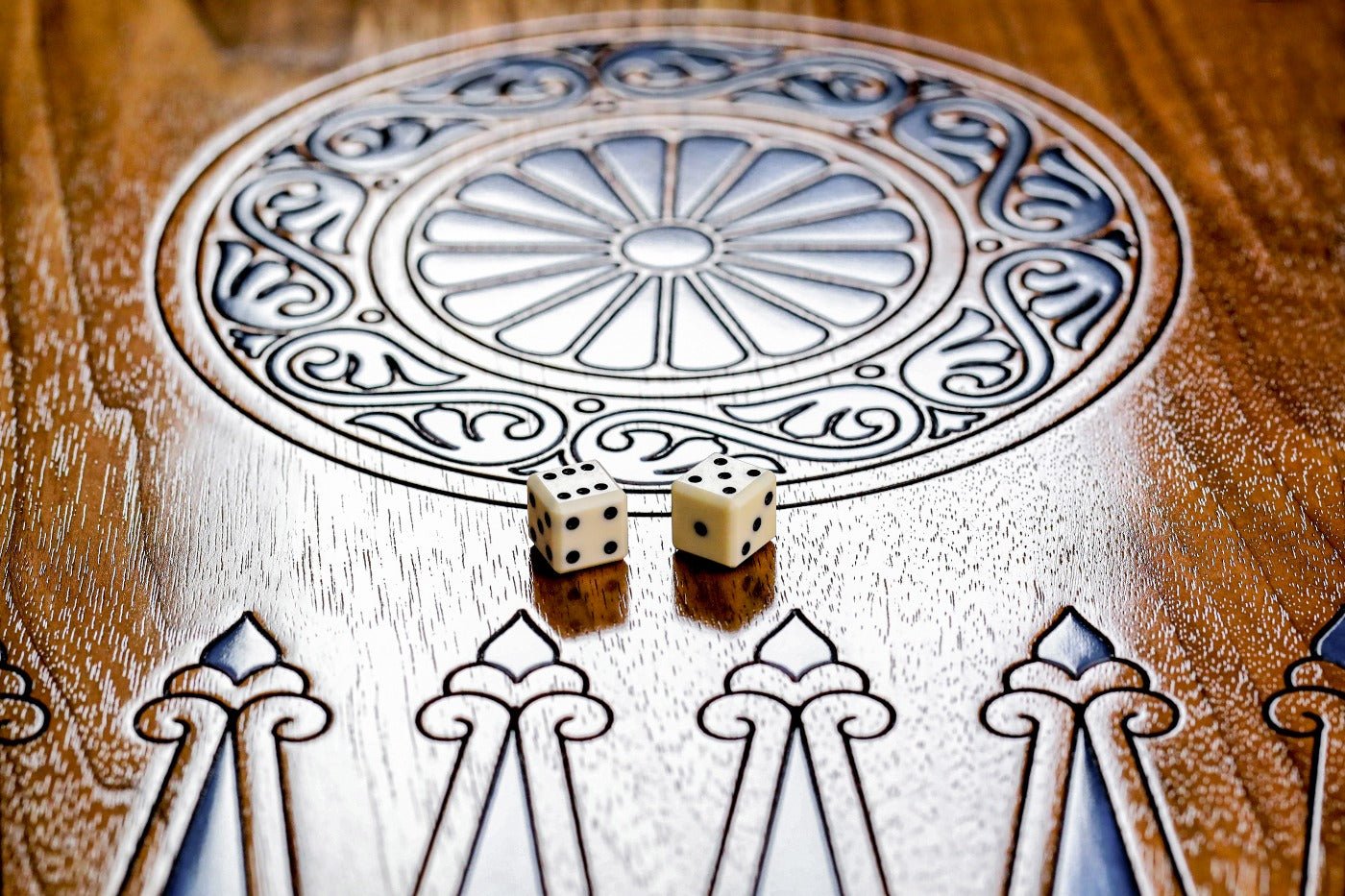 Backgammon Board - Dark Blue Epoxy Trees - Unumperfectus