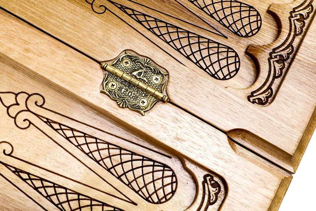 Backgammon Board - Pomegranate Classic Red Epoxy - Unumperfectus