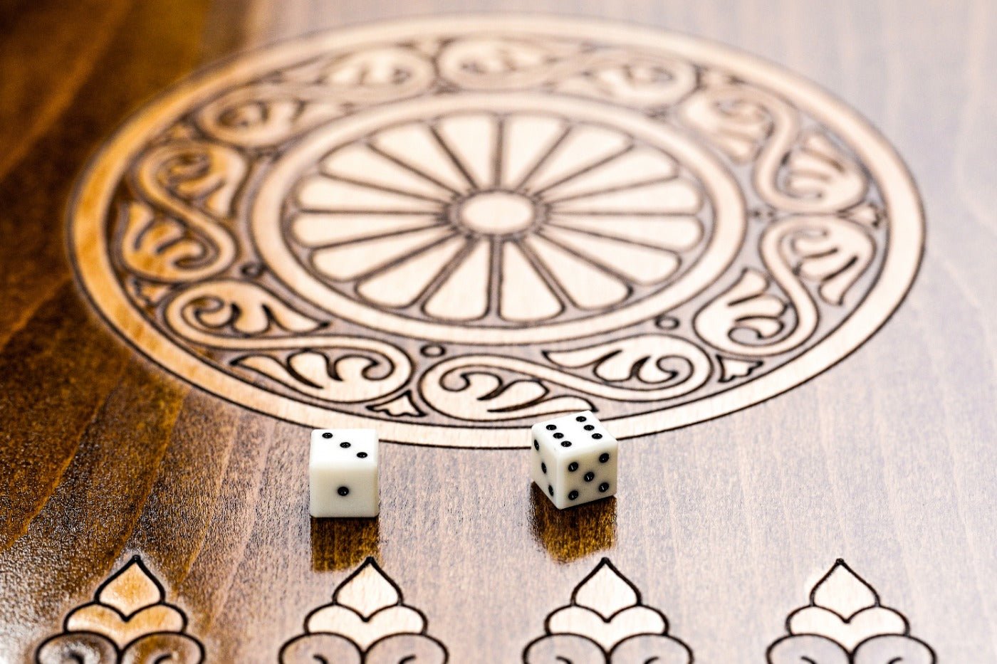 Backgammon Board - Mother See of Holy Etchmiadzin - Unumperfectus