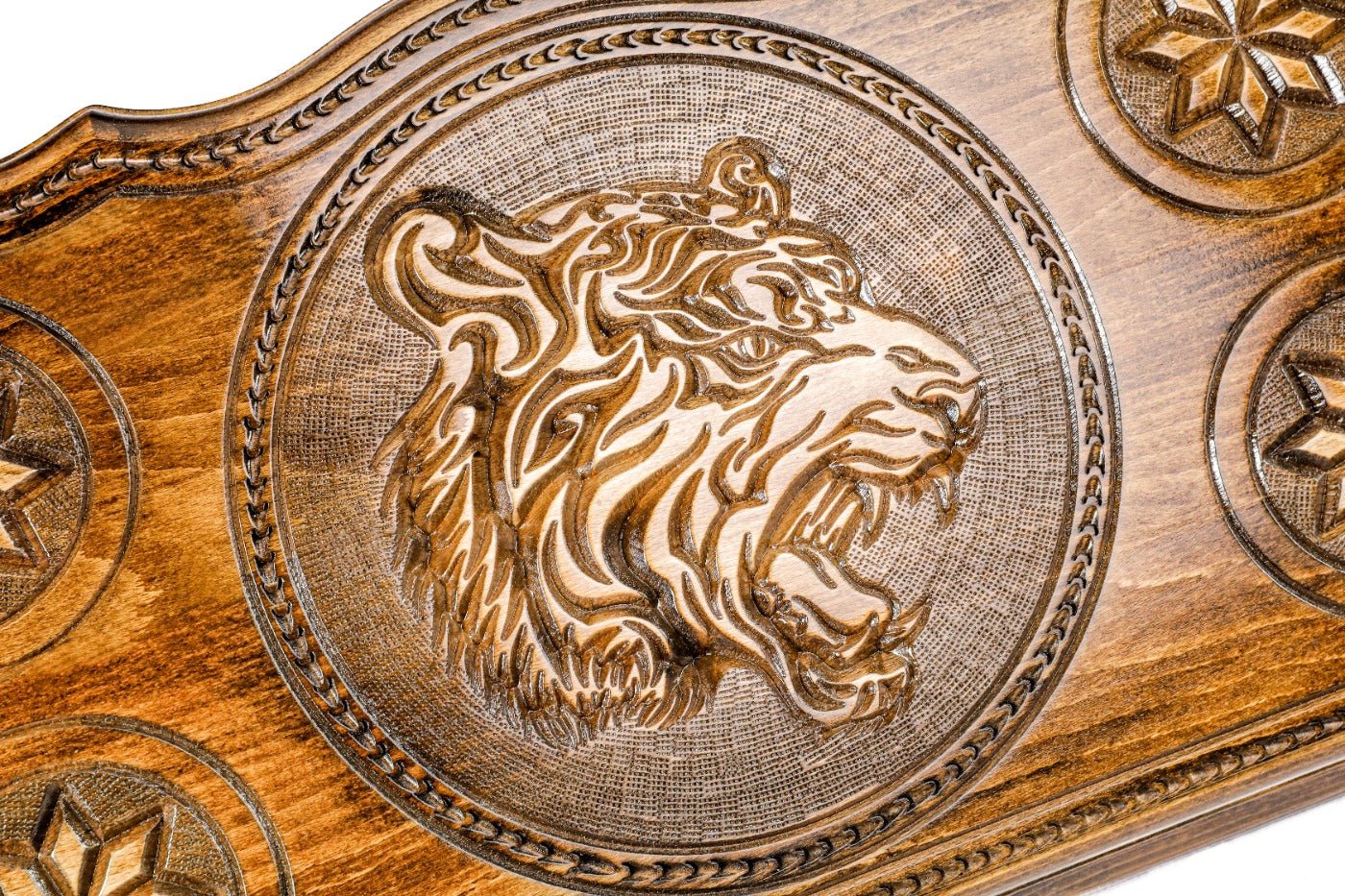 Handcrafted backgammon set with tiger and octagram motif detailing
