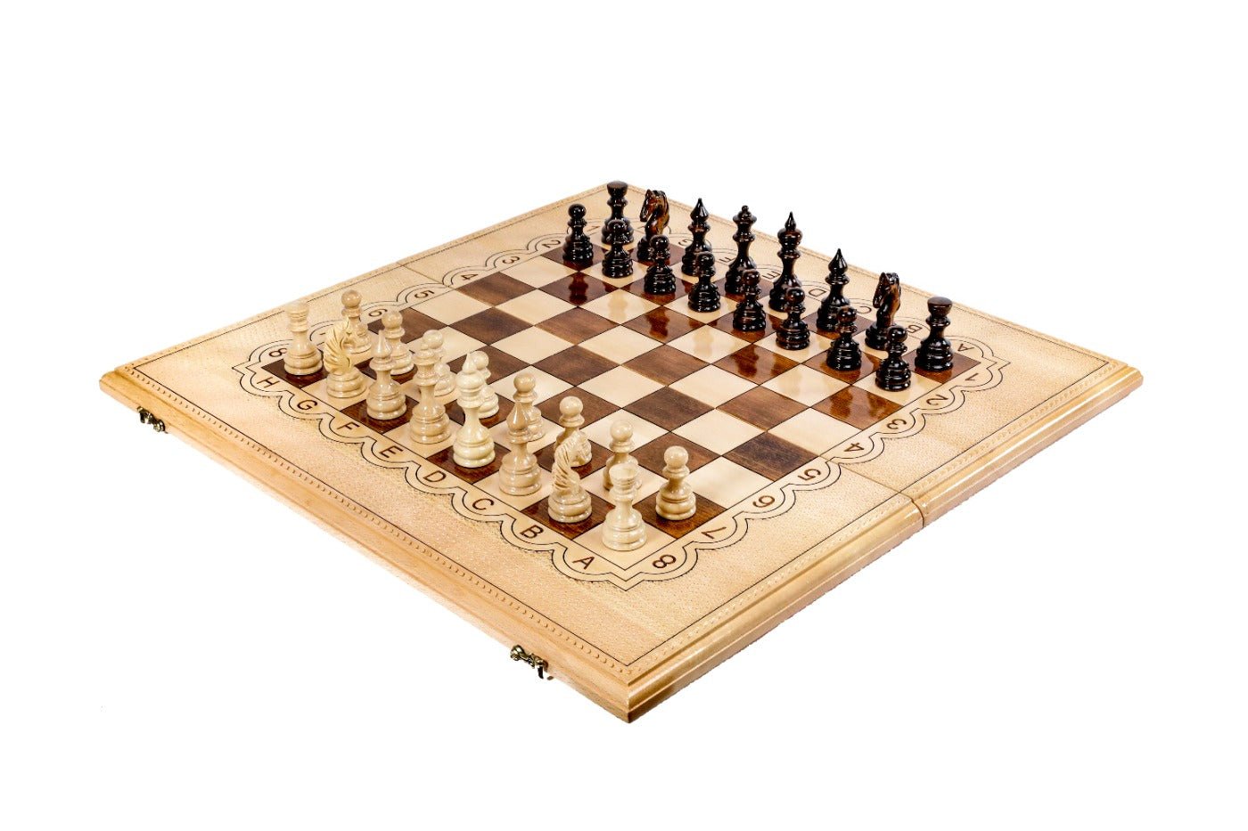 Luxury wooden chess set with scalloped carved border in natural beech wood — by Hrachya Ohanyan