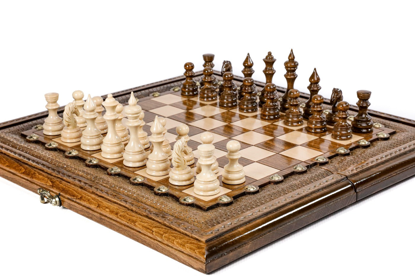 Classic Carved Chess Set with Bronze Details – Wooden Chess Set - Unumperfectus